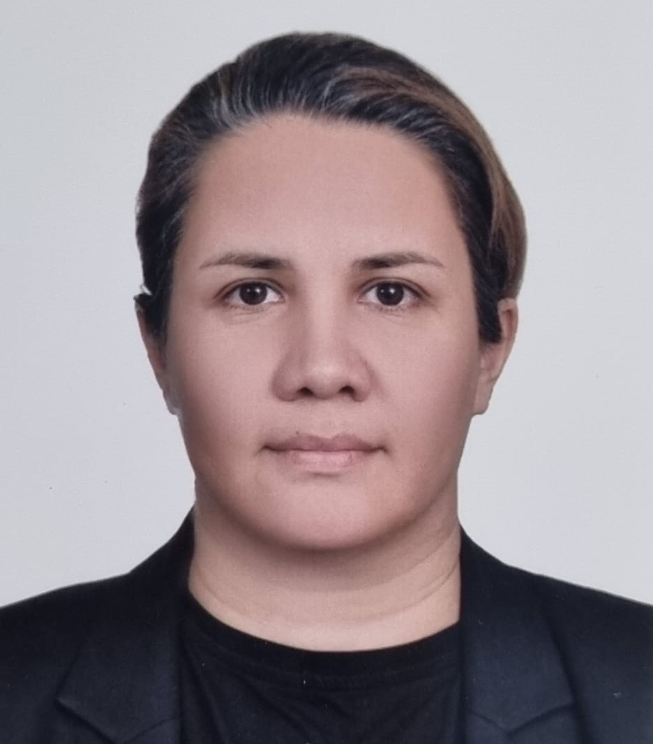 Leila Naghavian — Software Engineer & Product Manager